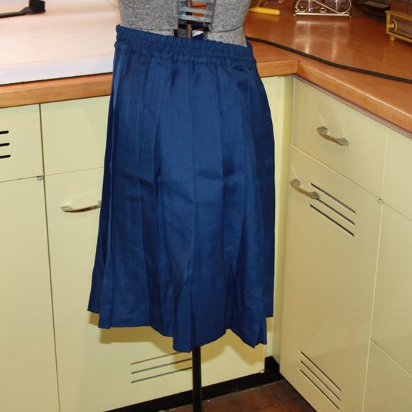 Esprit Mini Skirt - Picture 3 of 4